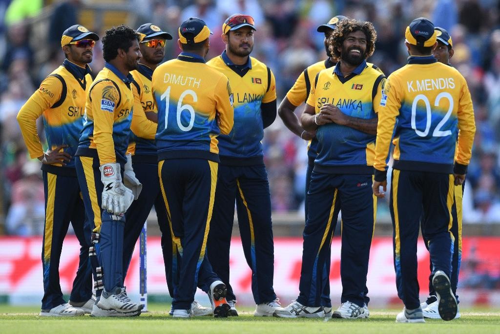 श्रील‌ंकासँग इ‌ंग्ल्याण्ड २० रनले पराजित